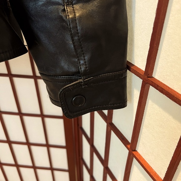 Faux Leather Woman’s Jacket - Picture 7 of 9